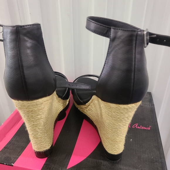 Brand new black wedge platform sandals - Picture 7 of 9